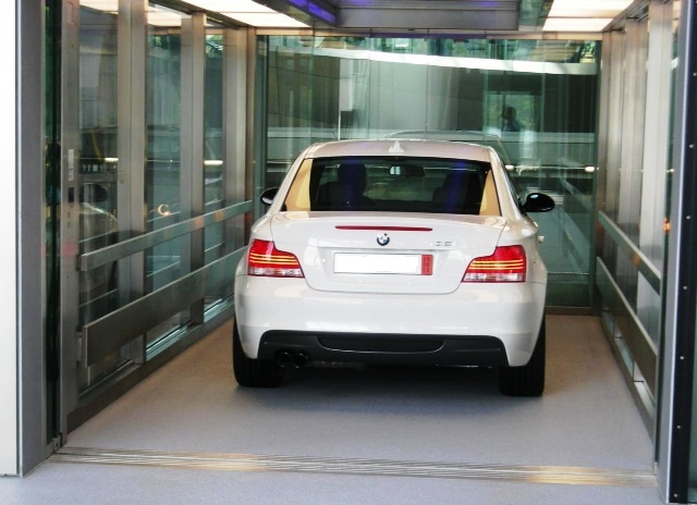 Car / Vehicle Elevator